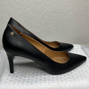 🌸 Classic Calvin Klein Heels Size 10